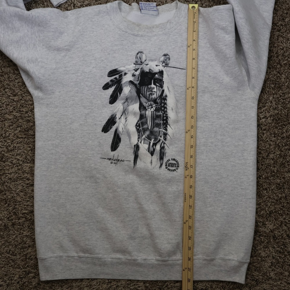 Vintage 1994 Native American Menchengo Artist Sweatshirt Gray Large‎ 23x28 - Picture 11 of 13